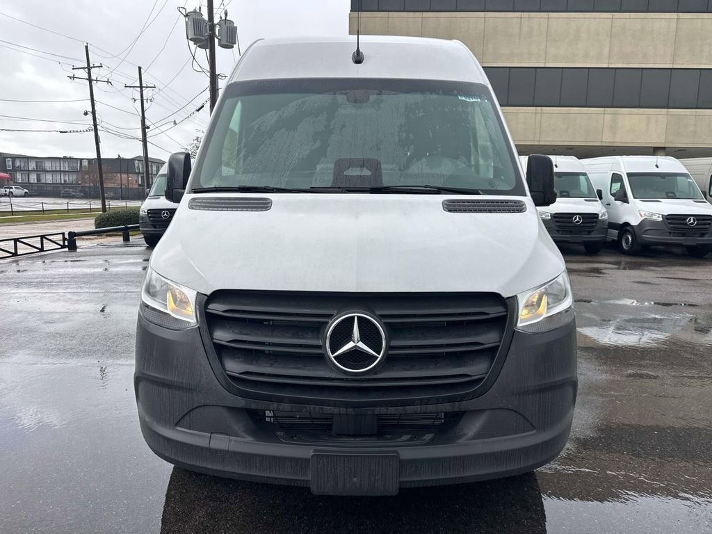 New 2025 Mercedes-Benz Sprinter 2500 image 2