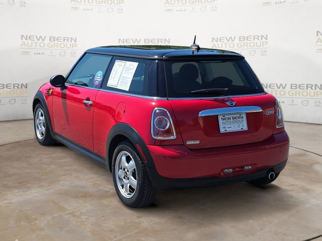 Used 2011 MINI Cooper Hardtop FWD image 3
