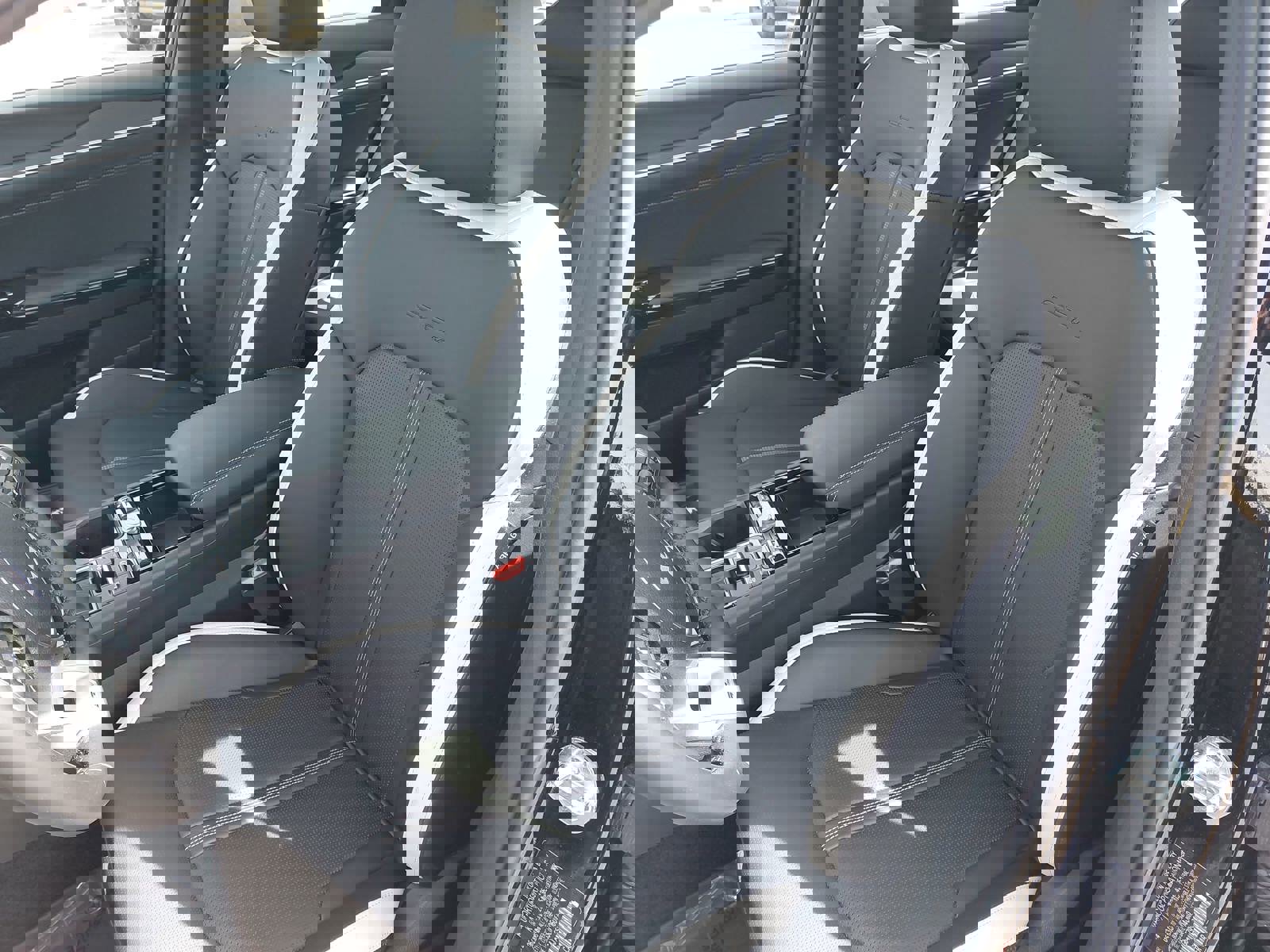 Used 2025 Kia K5 GT-Line w/ GT-Line Premium Package image 16