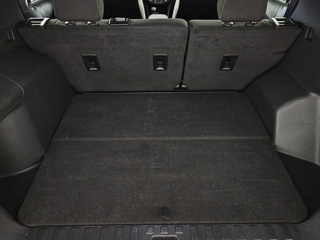 Used 2023 Chevrolet Equinox LT w/ Driver Convenience Package AWD/4WD image 28