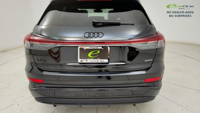 Used 2025 Audi Q4 e-tron Premium w/ Convenience Package AWD/4WD image 29