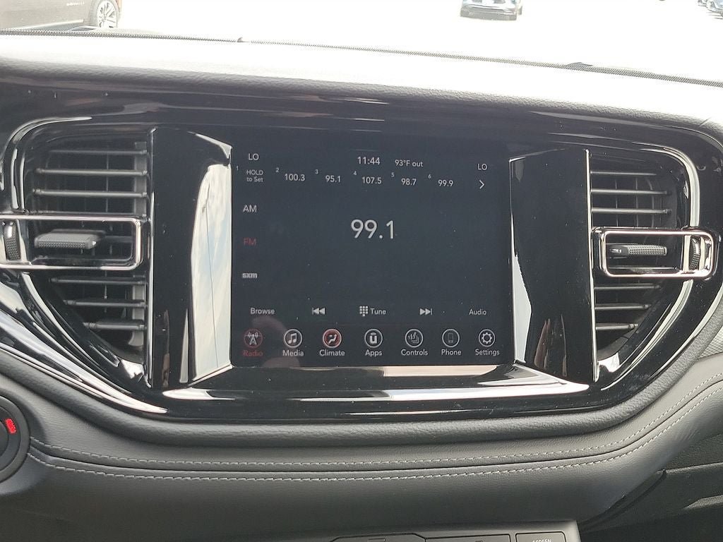 Used 2022 Dodge Durango GT RWD image 16