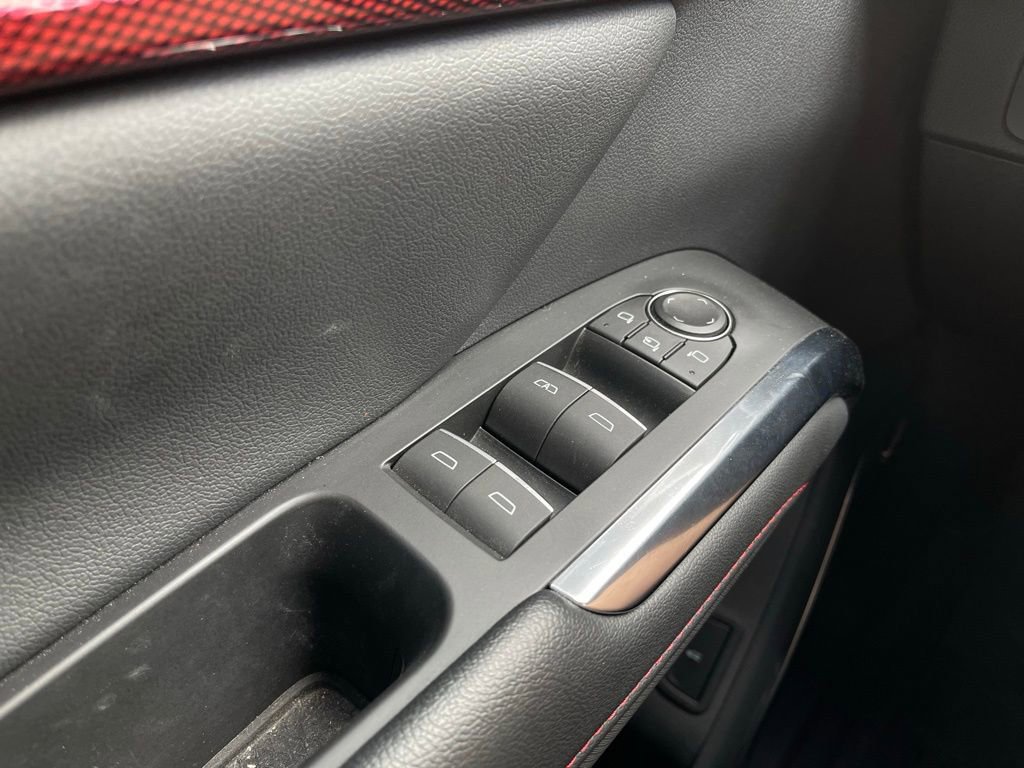 Used 2024 Chevrolet Traverse RS w/ LPO, Floor Liner Package image 7