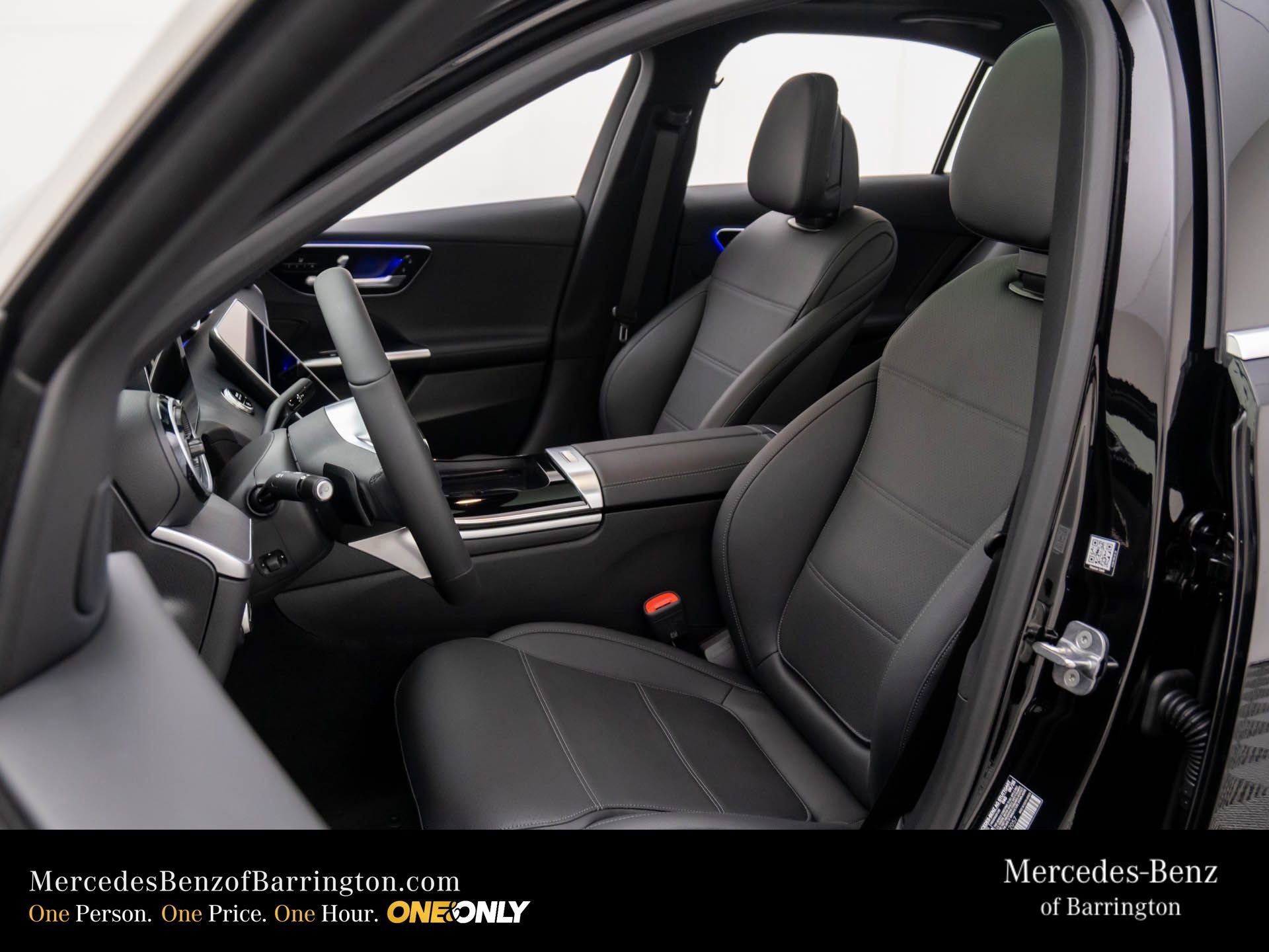 New 2026 Mercedes-Benz C 300 4MATIC Sedan image 17