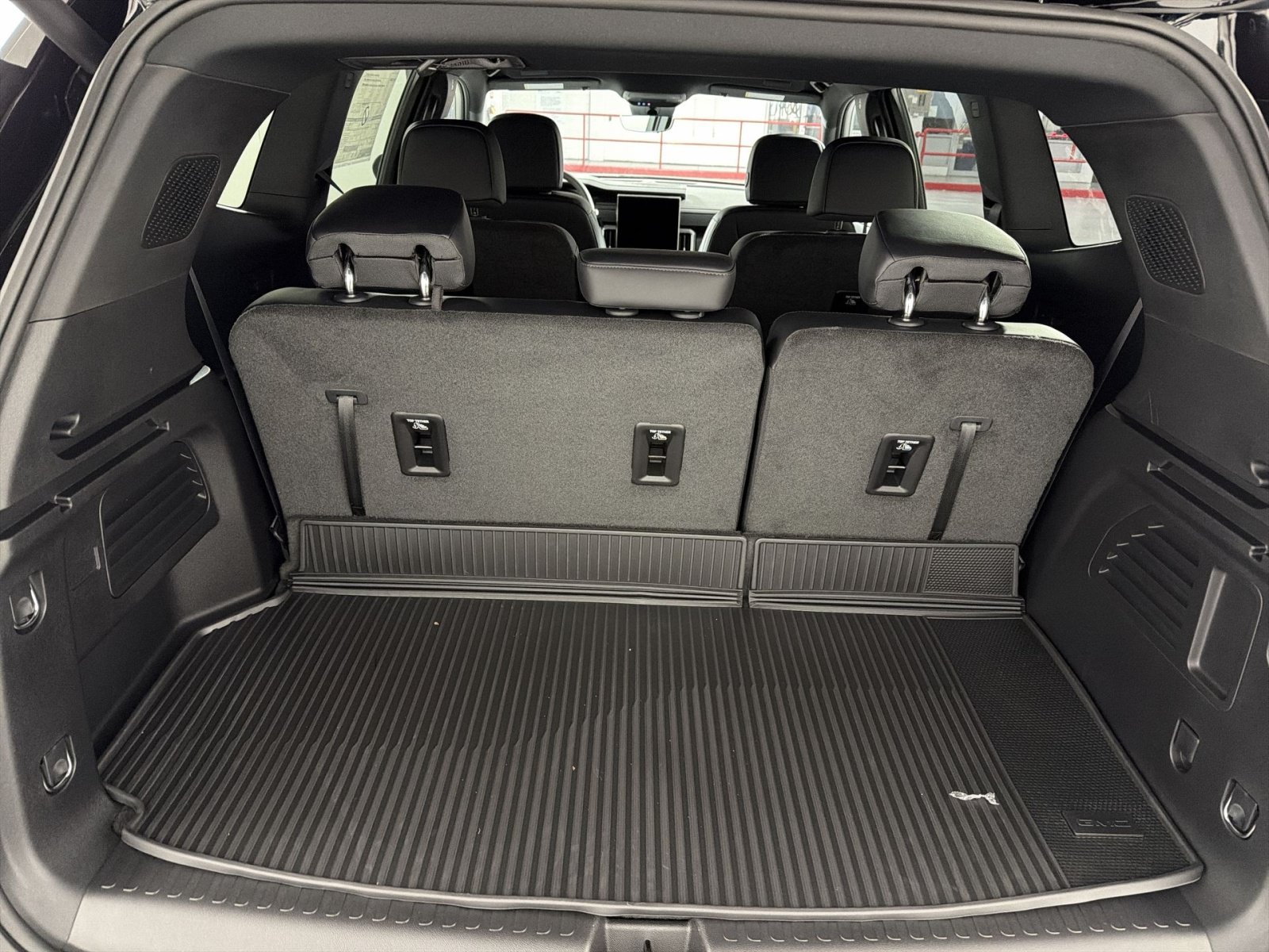 New 2026 GMC Acadia Elevation w/ Elevation Premium Package FWD image 26