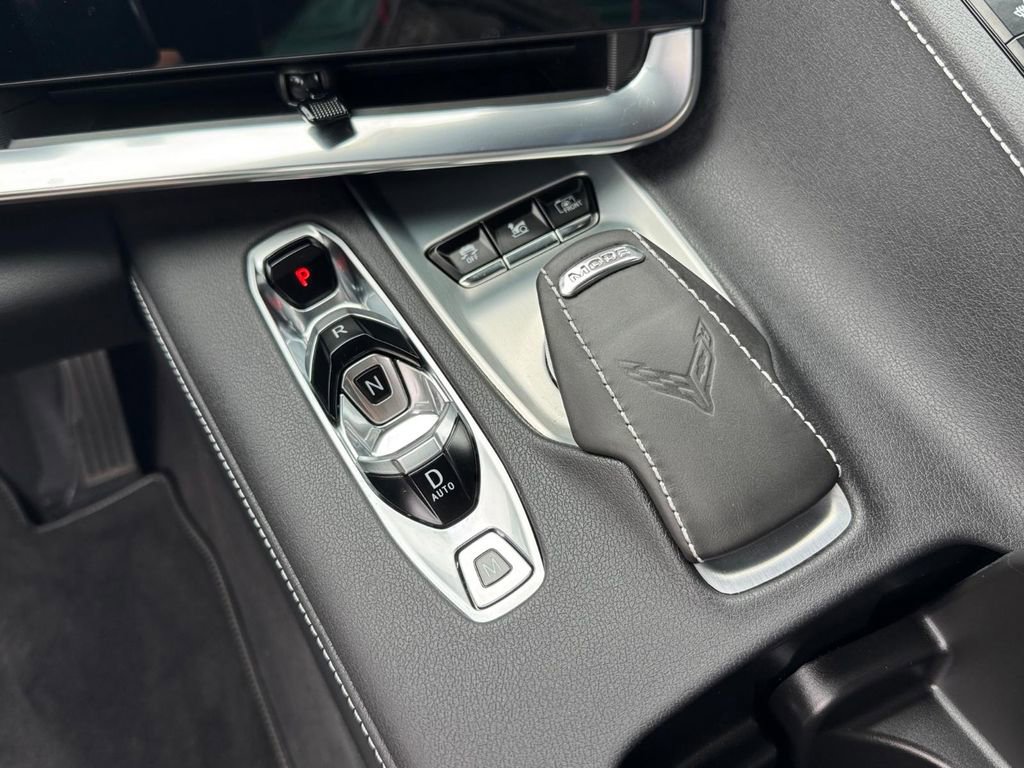 Used 2021 Chevrolet Corvette Stingray Preferred Cpe w/ 2LT image 14