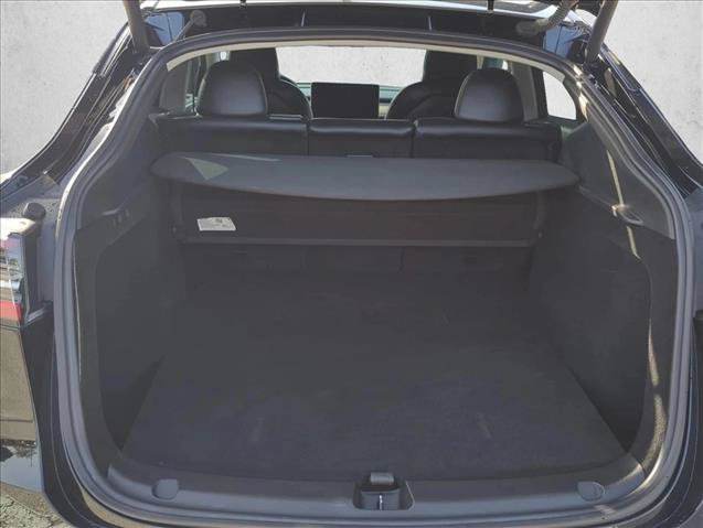 Used 2023 Tesla Model Y Long Range AWD/4WD image 22