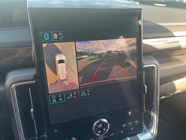 New 2026 GMC Yukon XL Elevation image 24