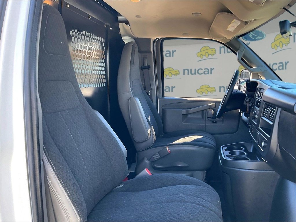 Used 2025 GMC Savana 2500 w/ Driver Convenience Package RWD image 11