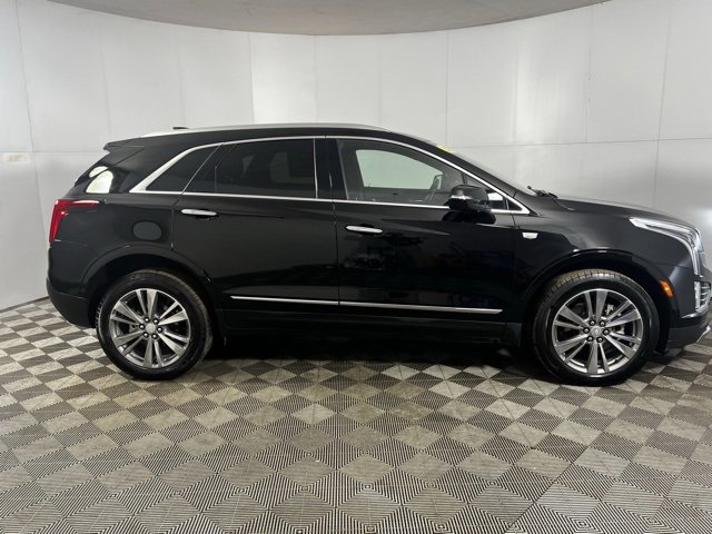 Used 2025 Cadillac XT5 Premium Luxury image 6
