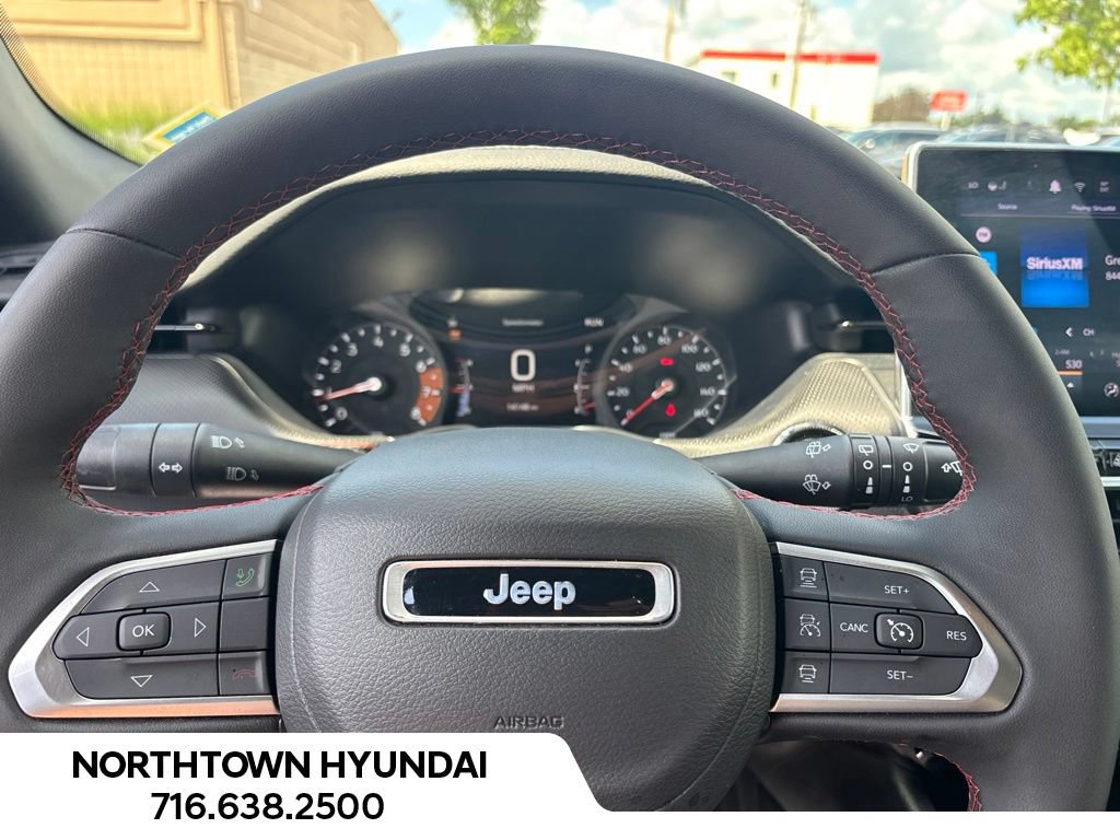 Used 2026 Jeep Compass Trailhawk AWD/4WD image 14