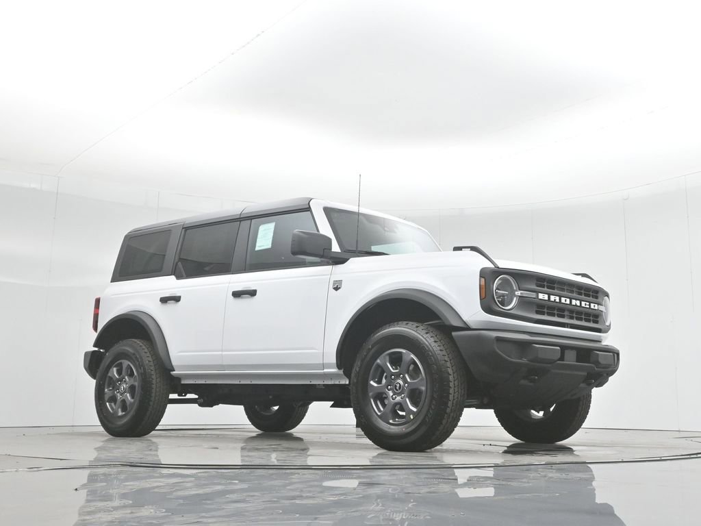 New 2025 Ford Bronco Big Bend image 3