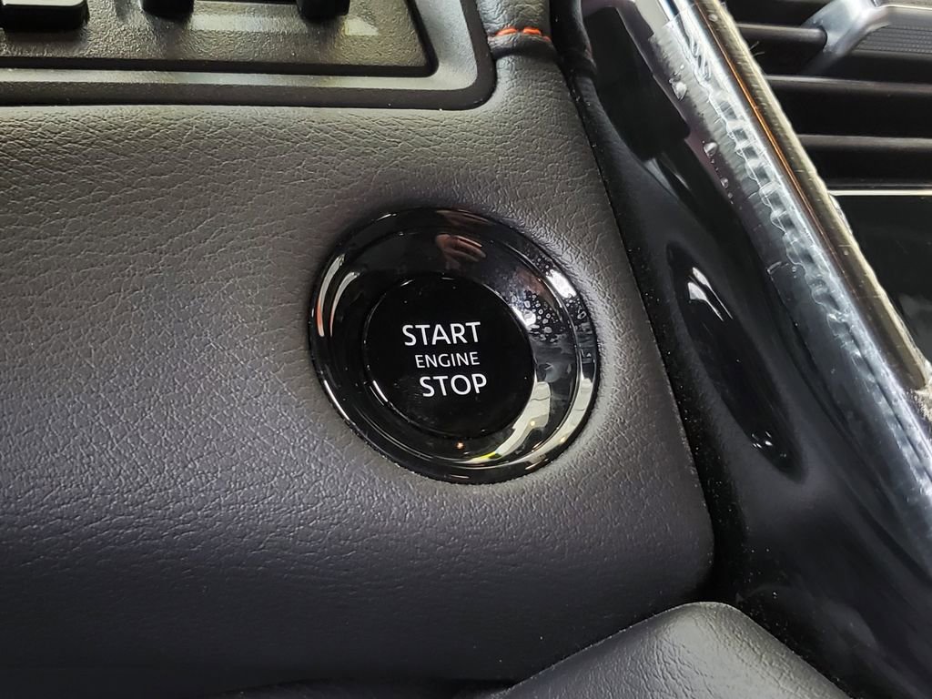 New 2025 Nissan Armada PRO-4X image 30