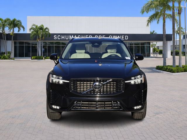 Used 2024 Volvo XC60 B5 Plus w/ Protection Package Premier AWD/4WD image 2