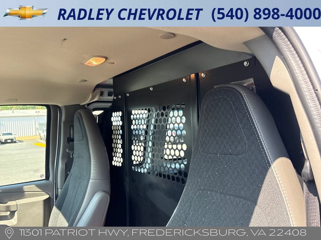 Certified 2025 Chevrolet Express 2500 w/ Driver Convenience Package RWD image 2
