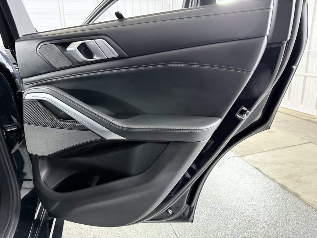Used 2020 BMW X6 M50i w/ Executive Package image 27