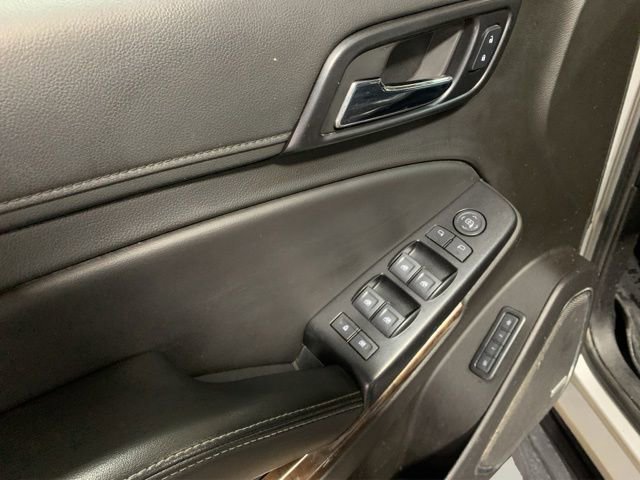 Used 2020 Chevrolet Suburban LT AWD/4WD image 18
