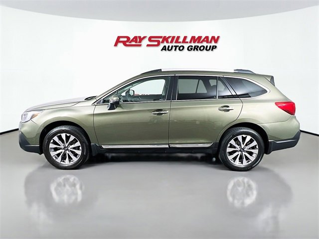 Used 2019 Subaru Outback 3.6R Touring image 4
