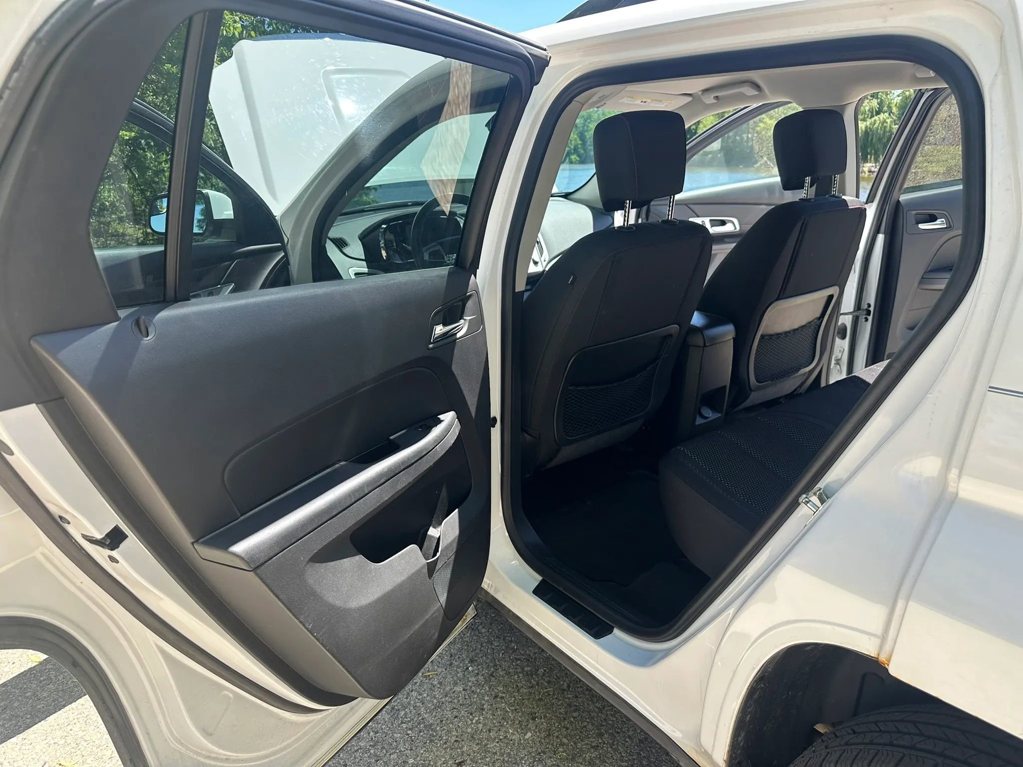 Used 2014 GMC Terrain SLE w/ Convenience Package AWD/4WD image 10