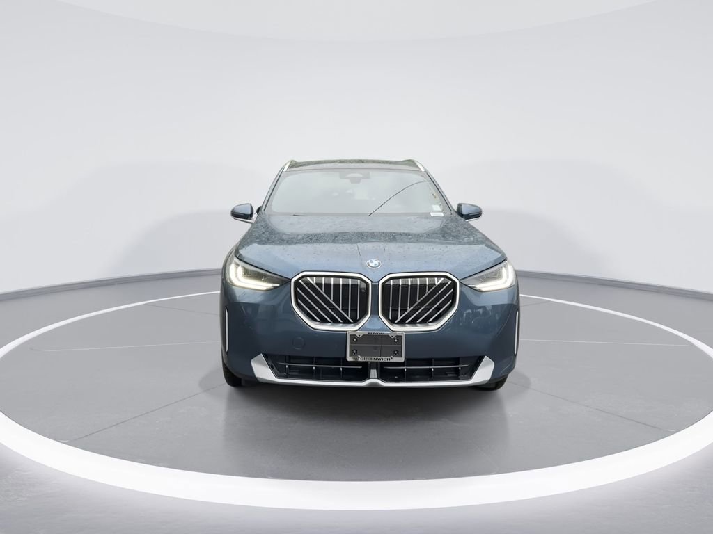 Used 2025 BMW X3 xDrive30i w/ Premium Package image 3