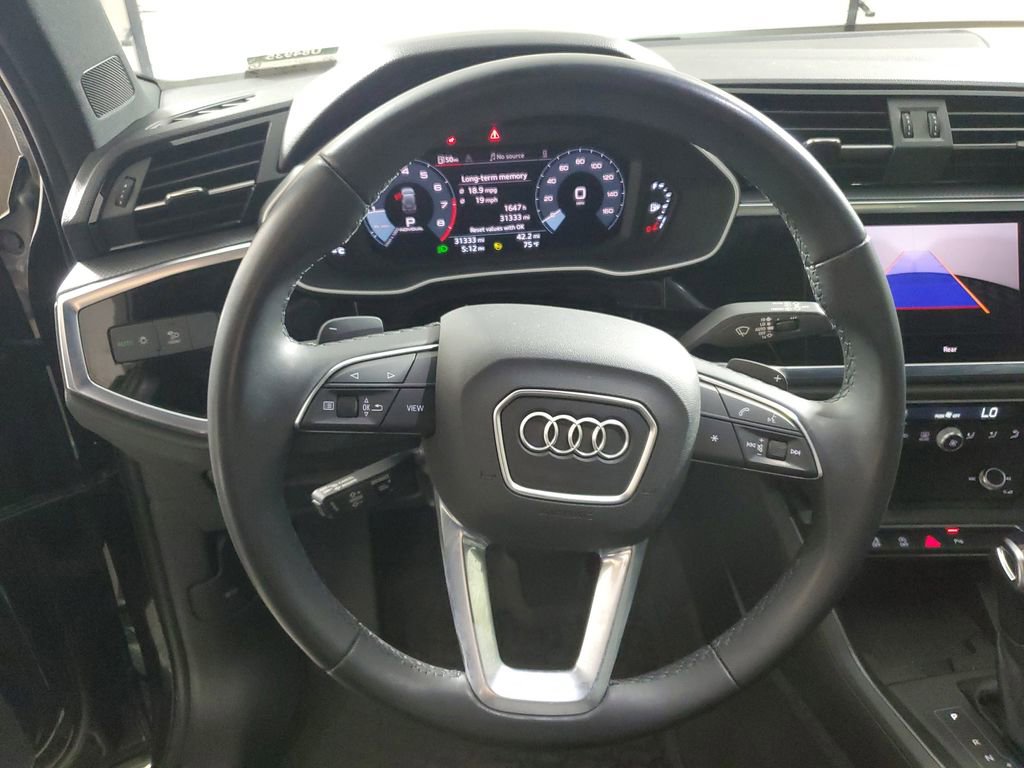 Used 2024 Audi Q3 2.0T Premium w/ Convenience Package AWD/4WD image 26