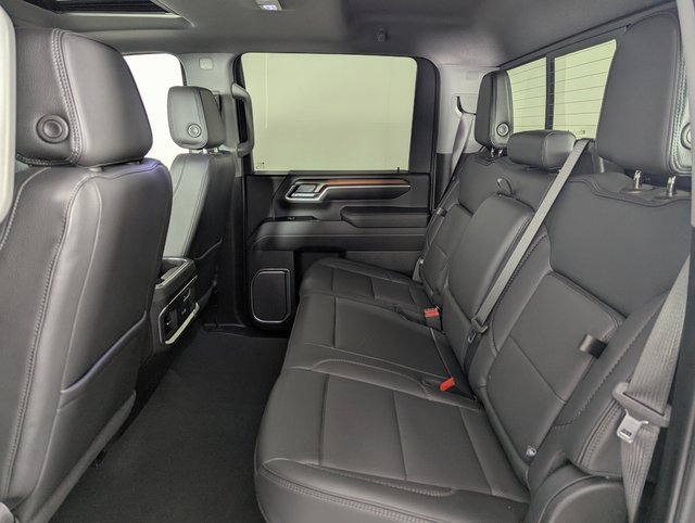 Used 2025 GMC Sierra 2500 Denali image 23