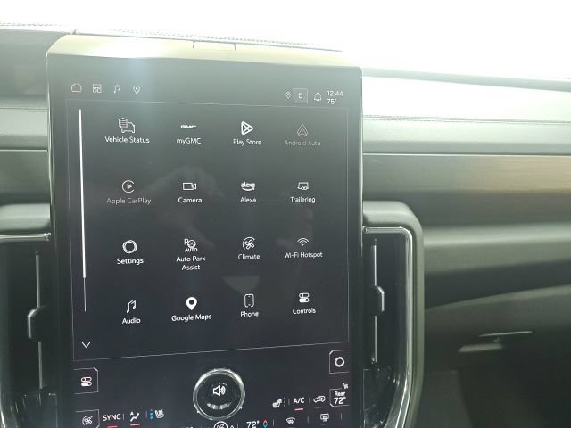 Used 2025 GMC Yukon Denali AWD/4WD image 5