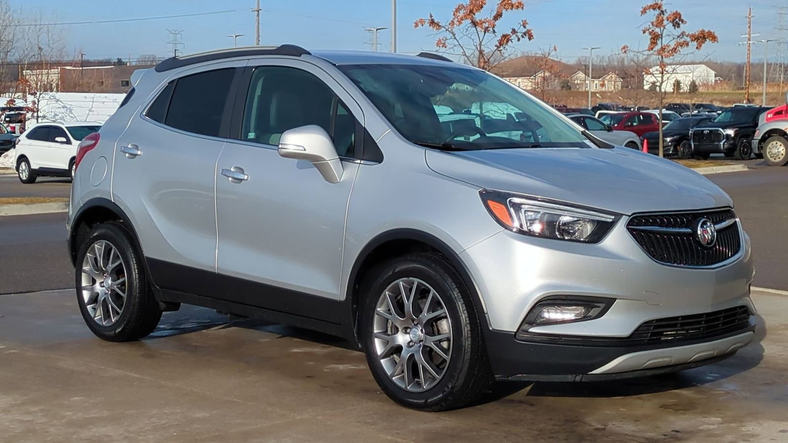 Used 2018 Buick Encore Sport Touring w/ Safety Package image 9