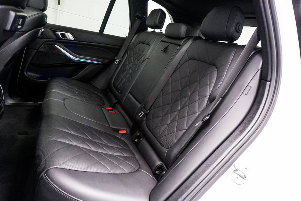 Used 2023 BMW X5 sDrive40i RWD image 9