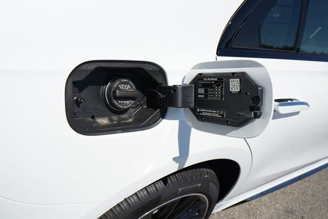 New 2025 Mercedes-Benz S 580 4MATIC Sedan image 15