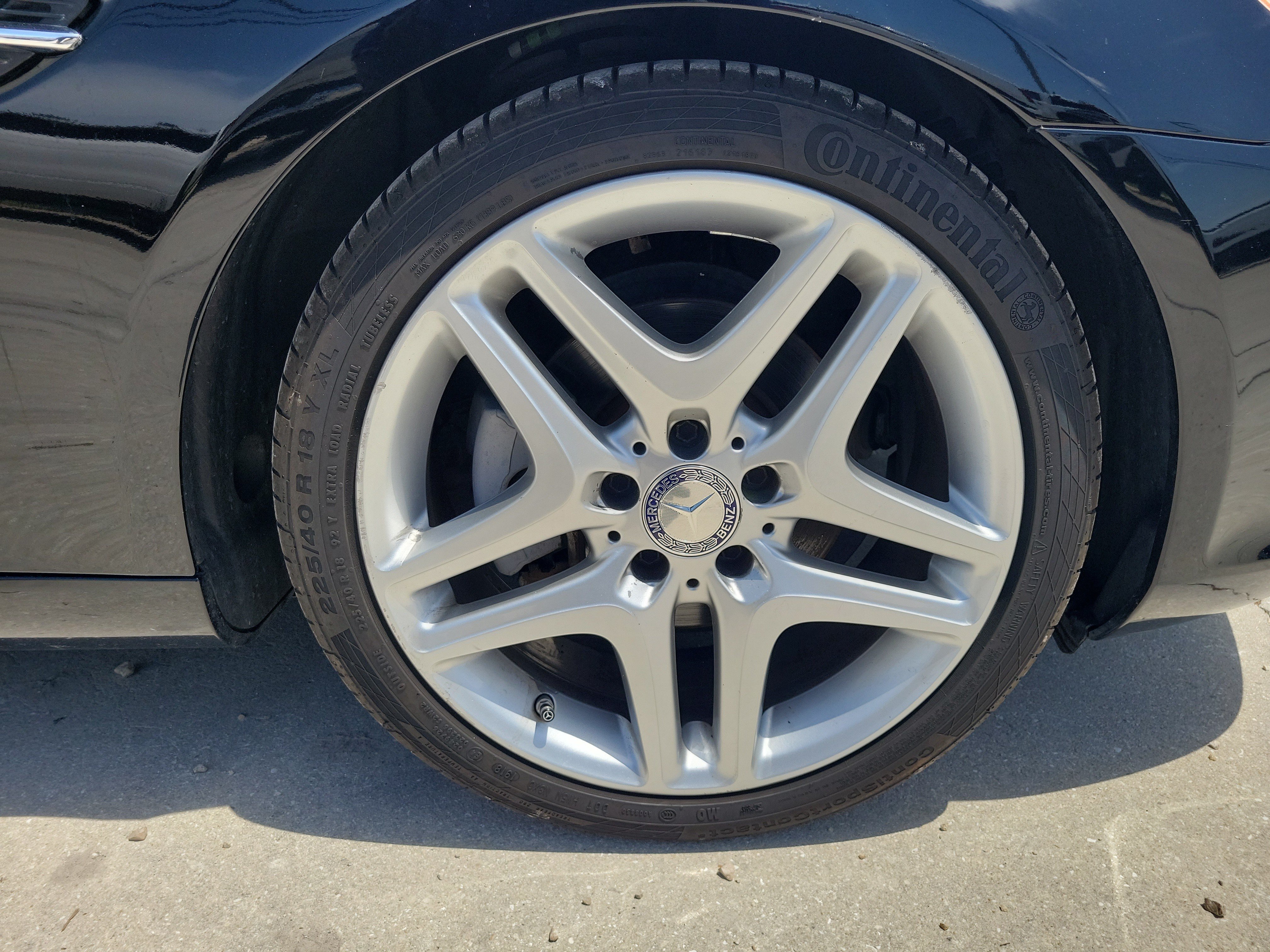 Used 2013 Mercedes-Benz SLK 250 image 7
