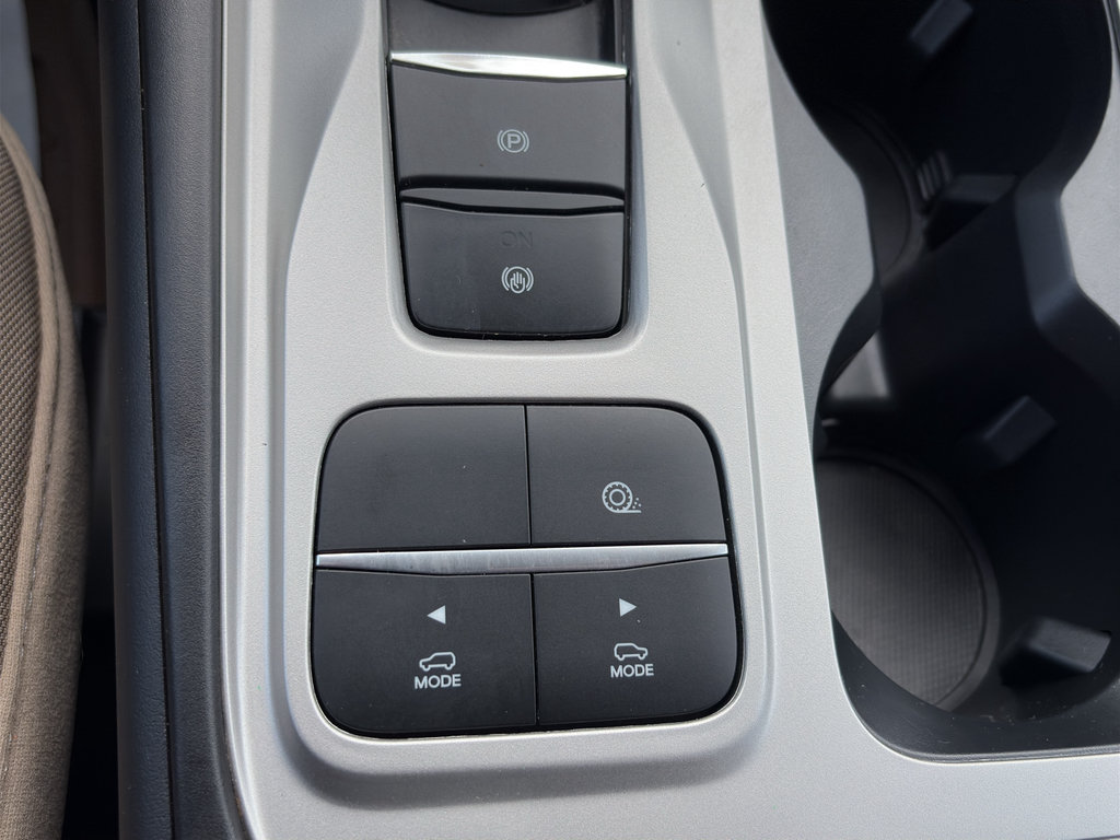 Used 2023 Ford Explorer XLT RWD image 25