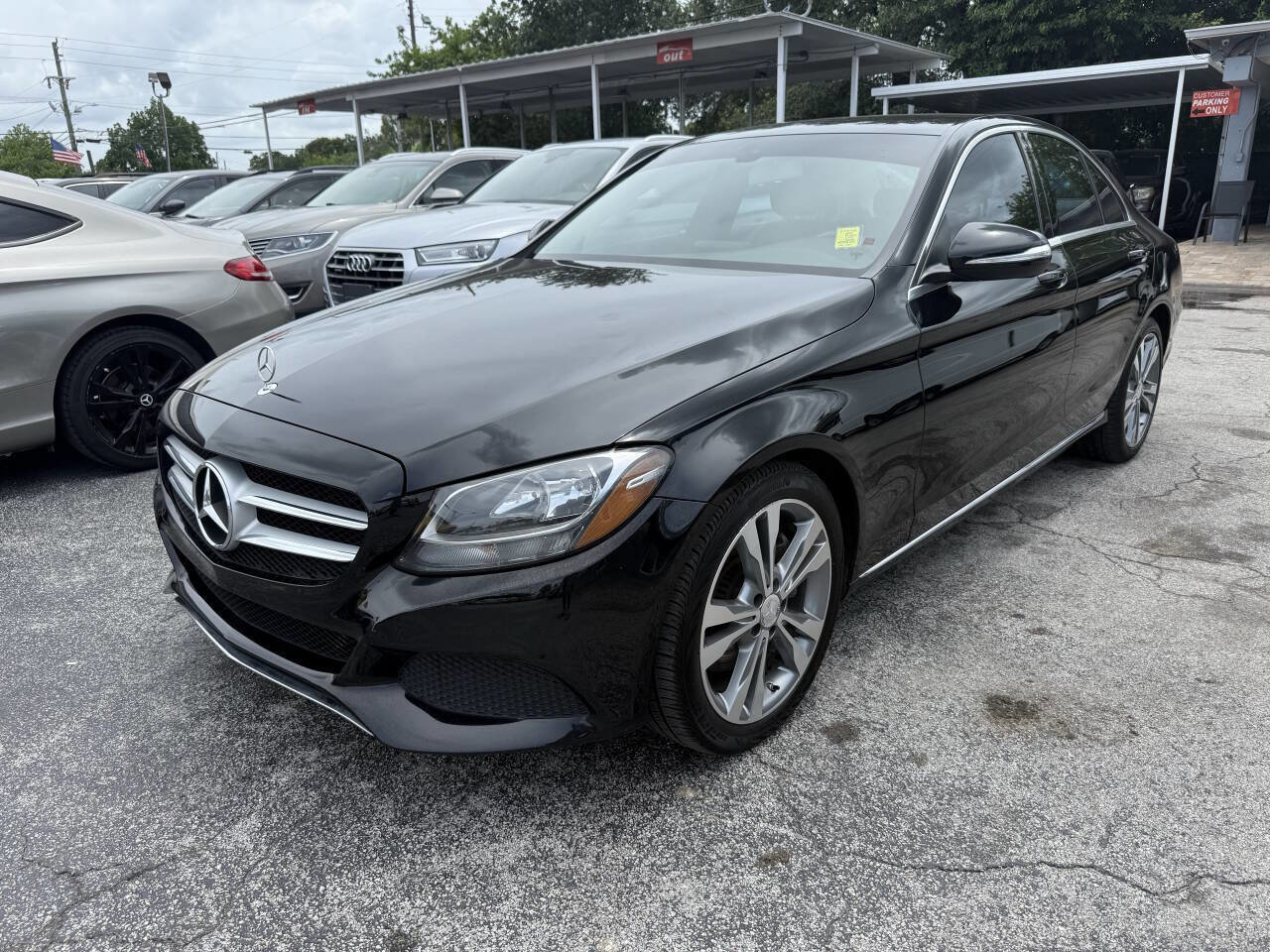 Used 2015 Mercedes-Benz C 300 Sedan image 2