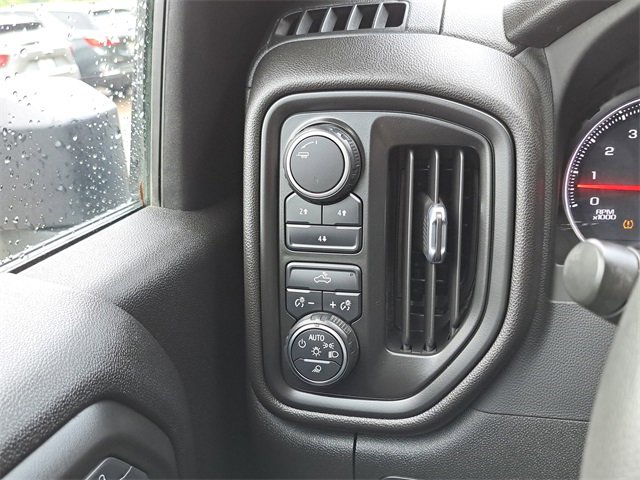 Used 2023 Chevrolet Silverado 2500 Custom w/ Custom Value Package image 17