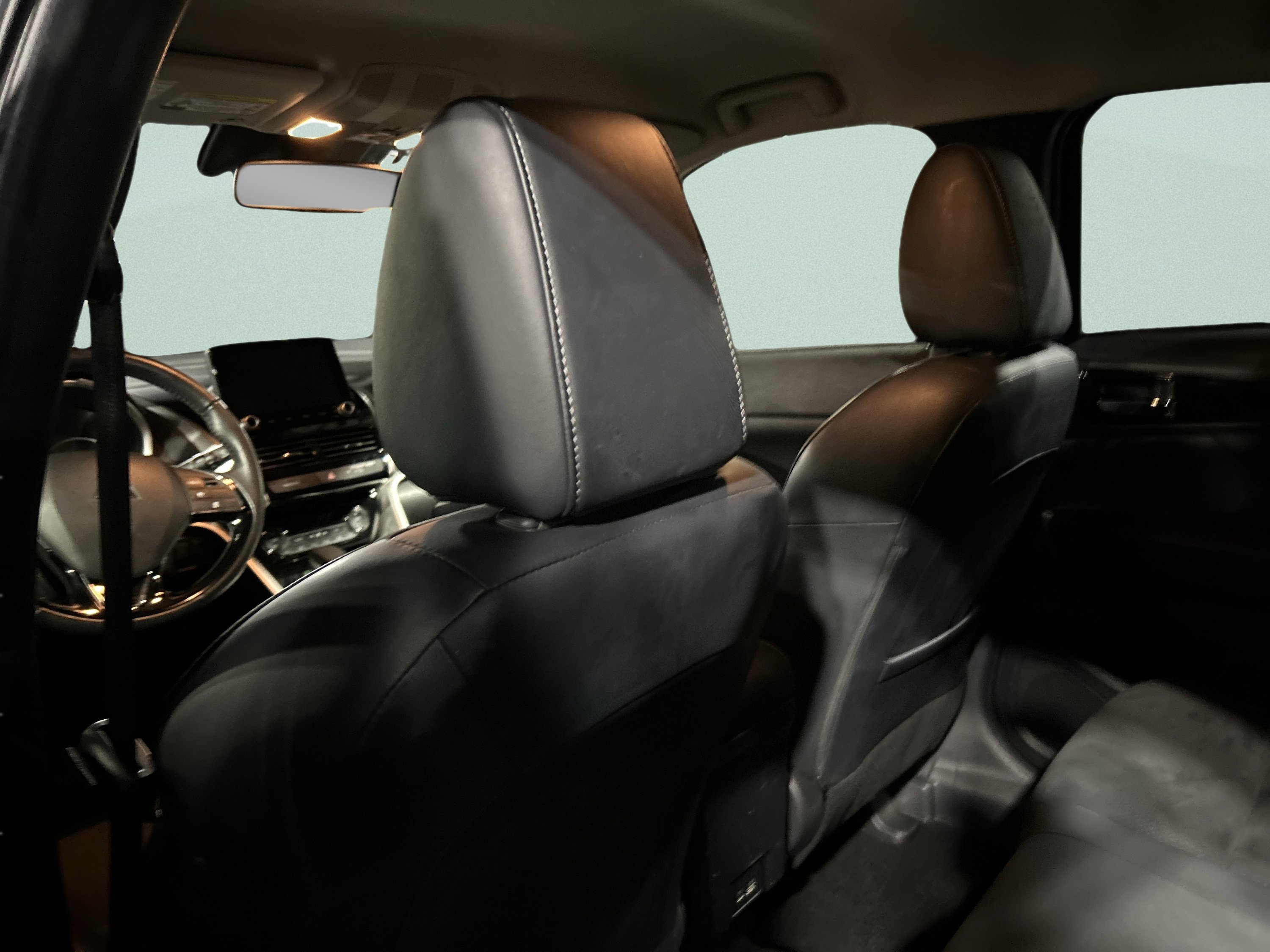 Used 2024 Mitsubishi Eclipse Cross SEL image 13