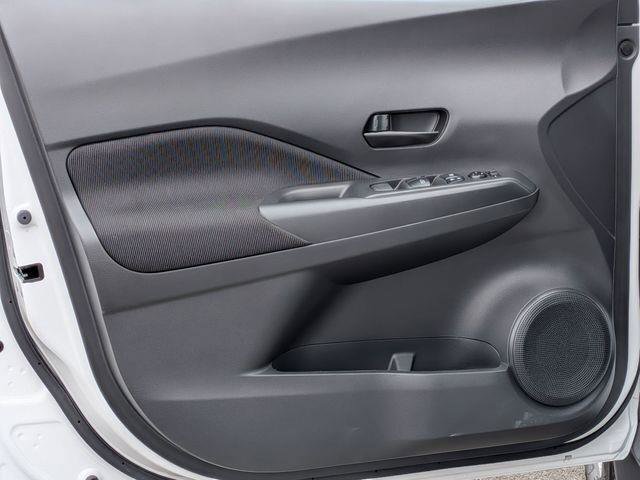 Used 2025 Nissan Kicks Play S FWD image 12