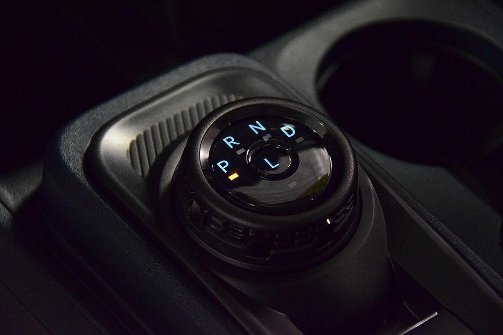 New 2025 Ford Maverick Lariat w/ Black Appearance Package image 26