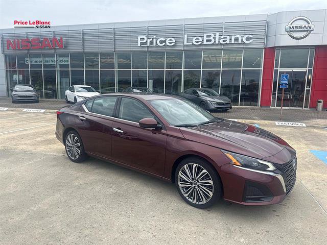 Certified 2025 Nissan Altima 2.5 SL FWD image 1