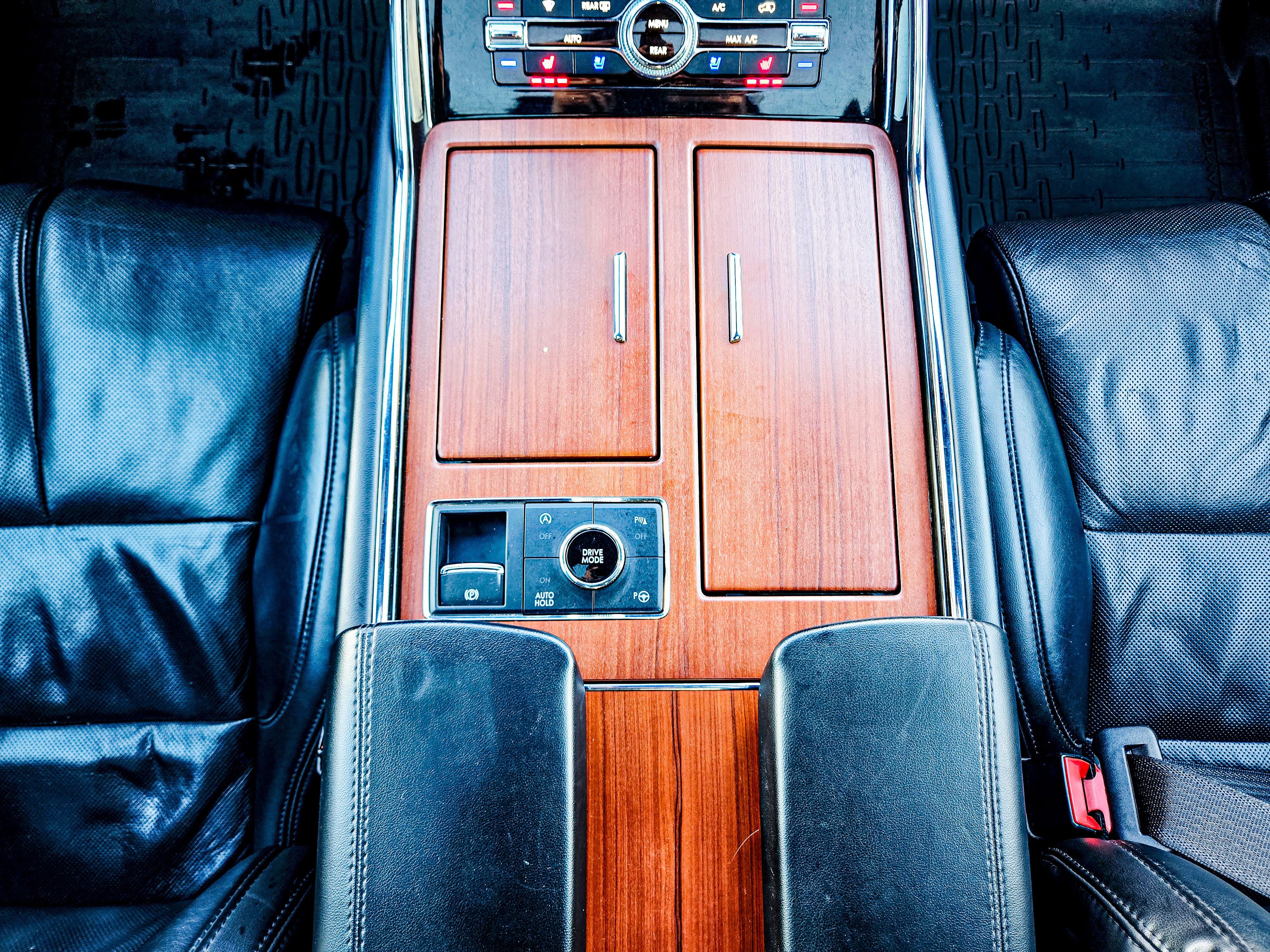 Used 2020 Lincoln Navigator Reserve image 18