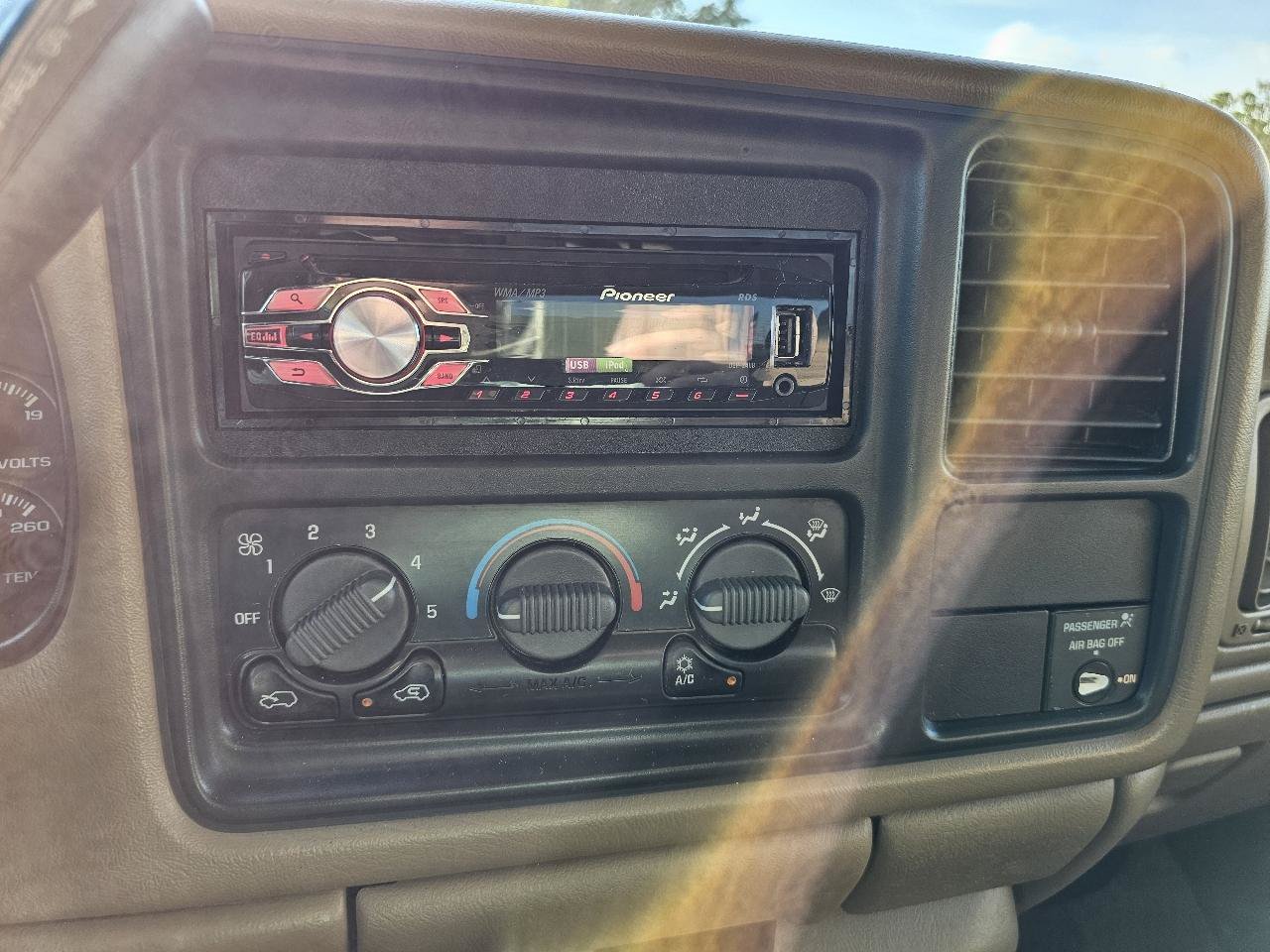 Used 2000 Chevrolet Silverado 1500 LS RWD image 38