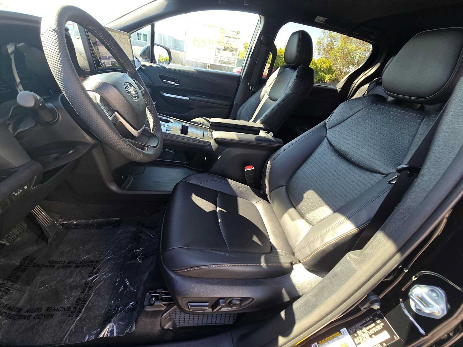 New 2026 Toyota Sienna XLE Woodland Edition AWD/4WD image 22