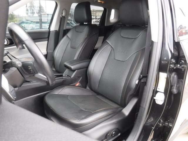 Used 2022 Jeep Compass Limited image 14