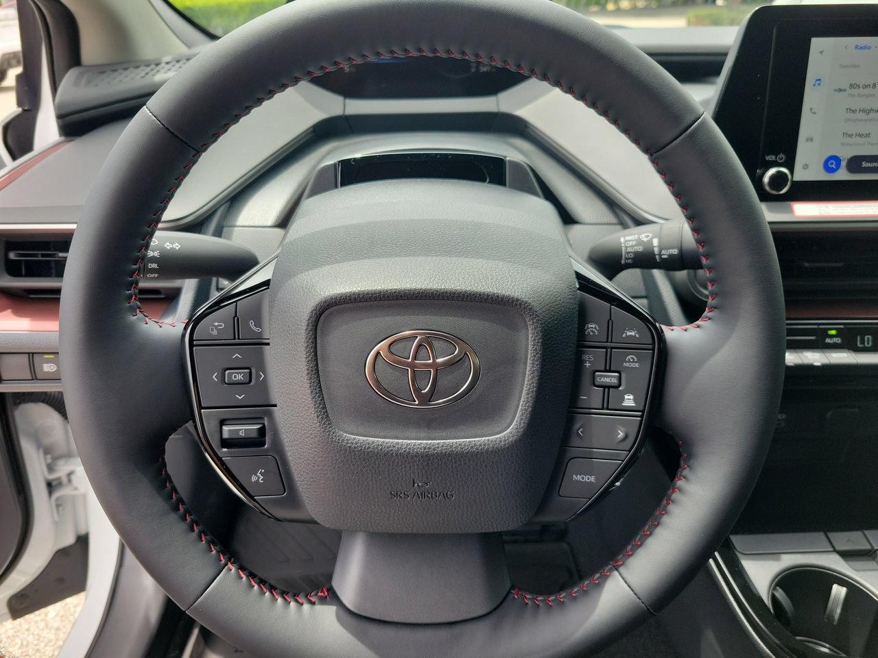 New 2026 Toyota Prius Plug-In Hybrid FWD image 18