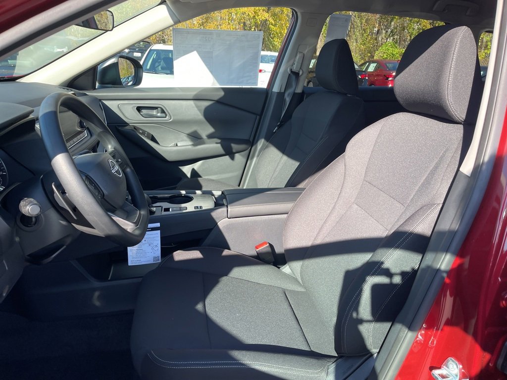 New 2026 Nissan Rogue S image 16