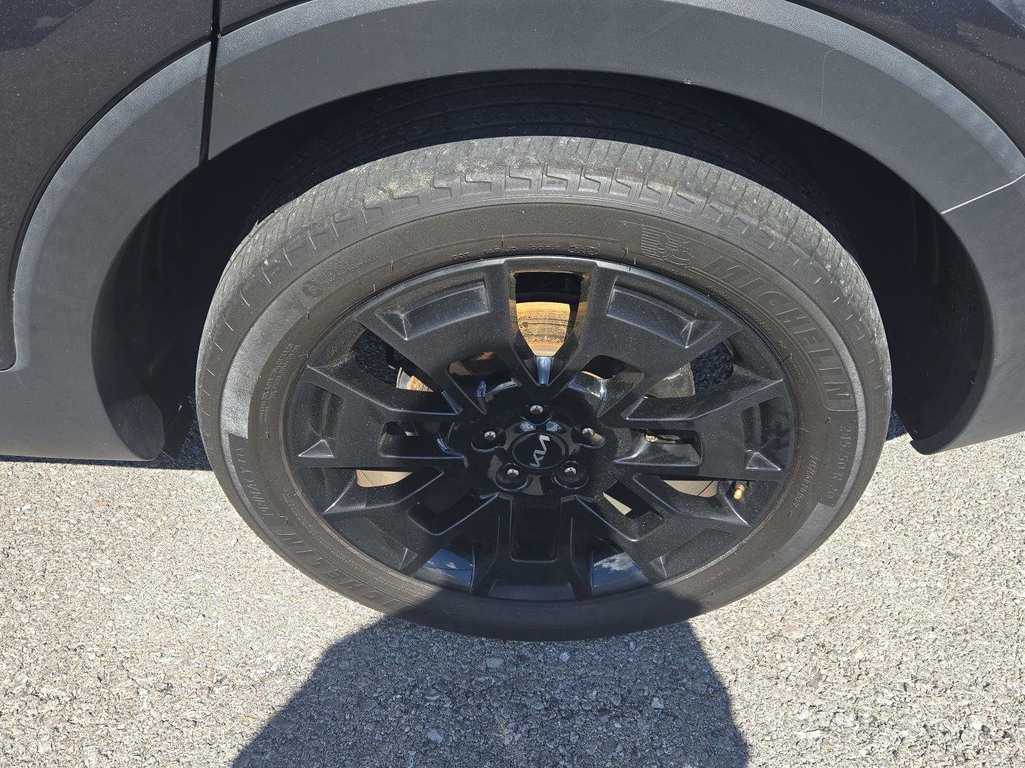 Used 2022 Kia Telluride SX w/ SX Prestige Package AWD/4WD image 11