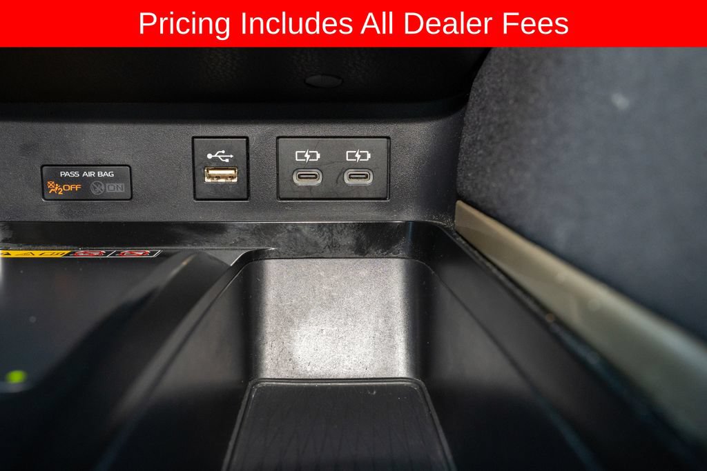 Used 2025 Toyota Camry LE FWD image 14
