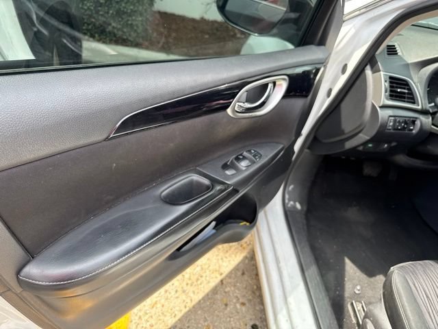 Used 2019 Nissan Sentra SV FWD image 30