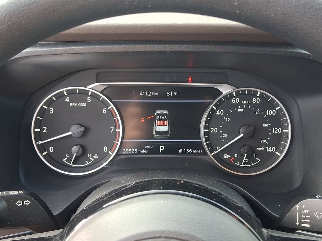 Used 2023 Nissan Rogue SV AWD/4WD image 19