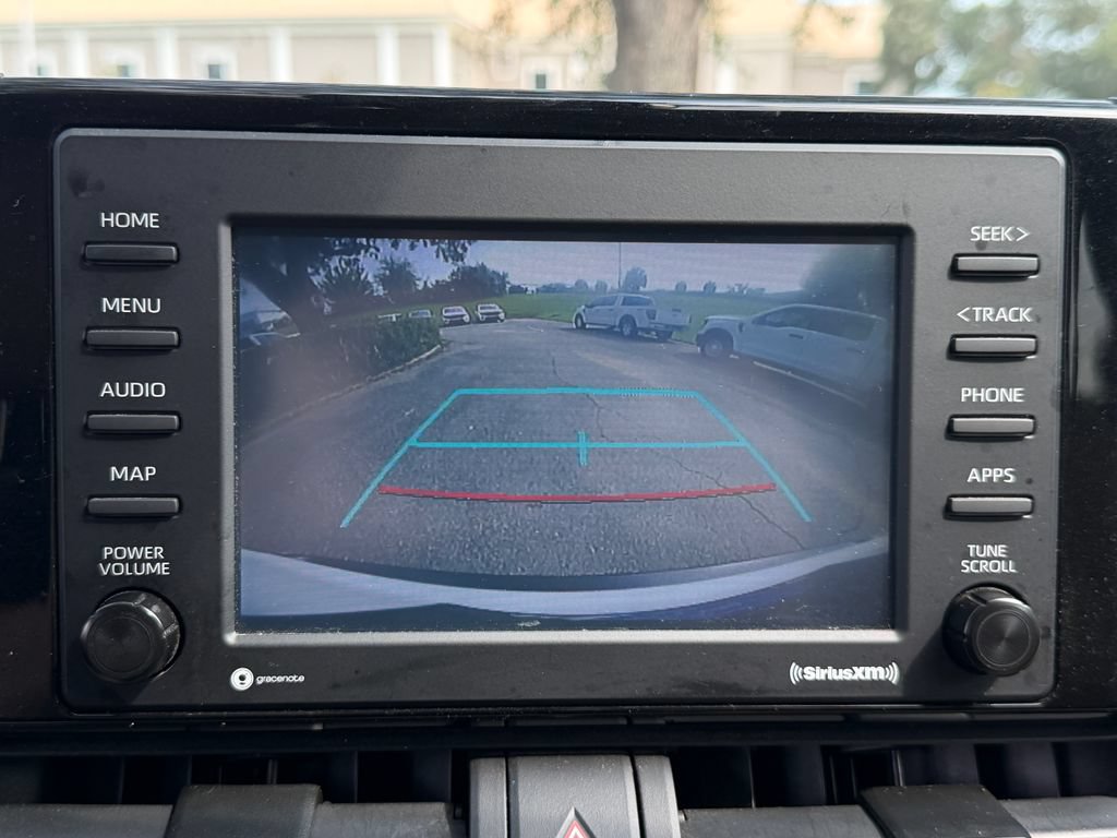 Used 2021 Toyota RAV4 LE FWD image 26