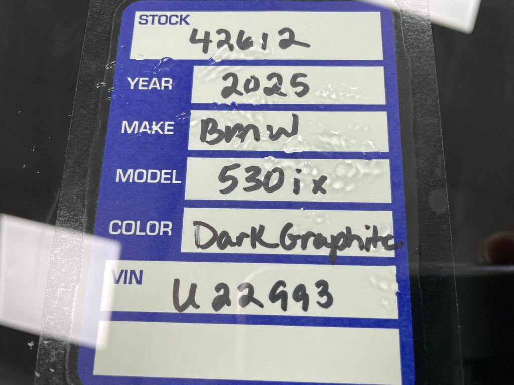 Used 2025 BMW 530i xDrive image 36